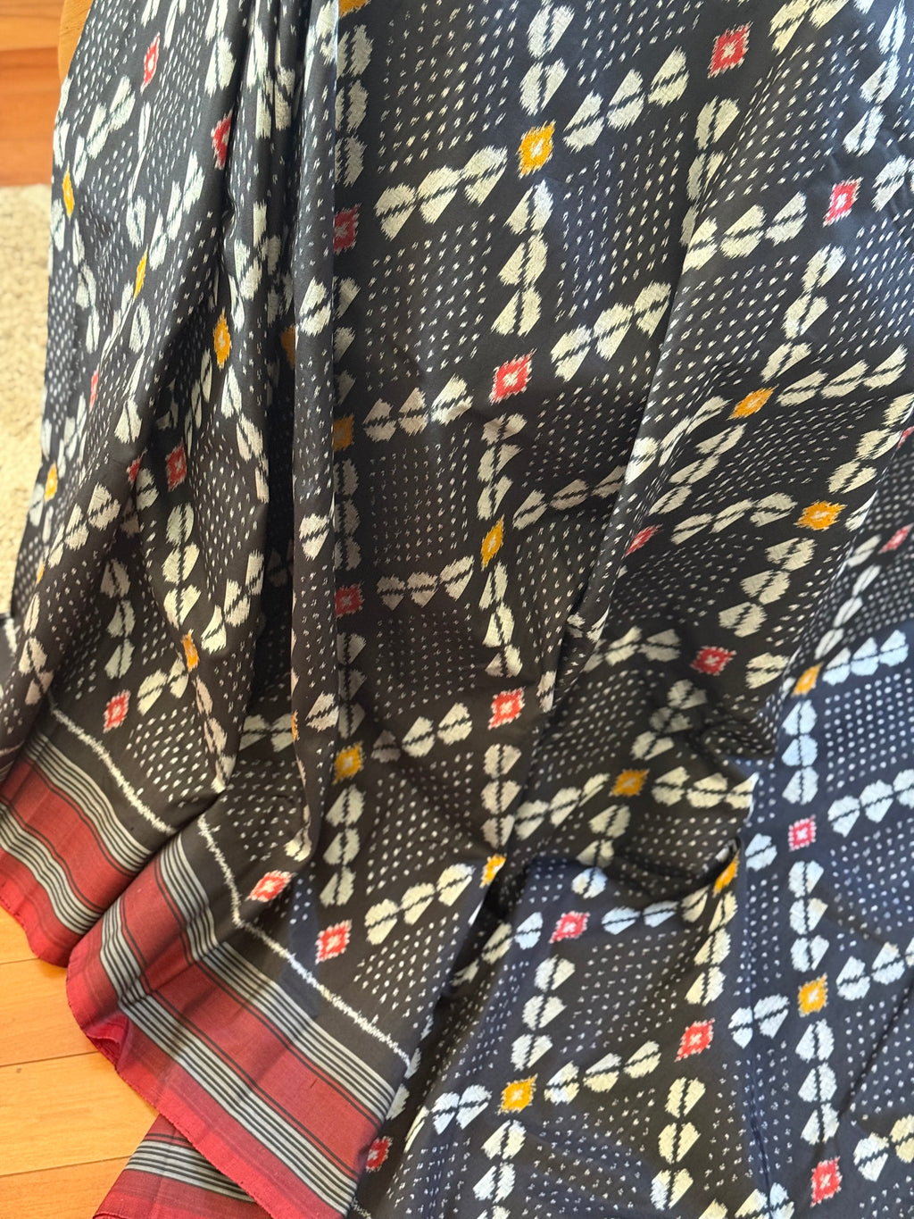 Black  Pochampally Ikkat Silk Saree