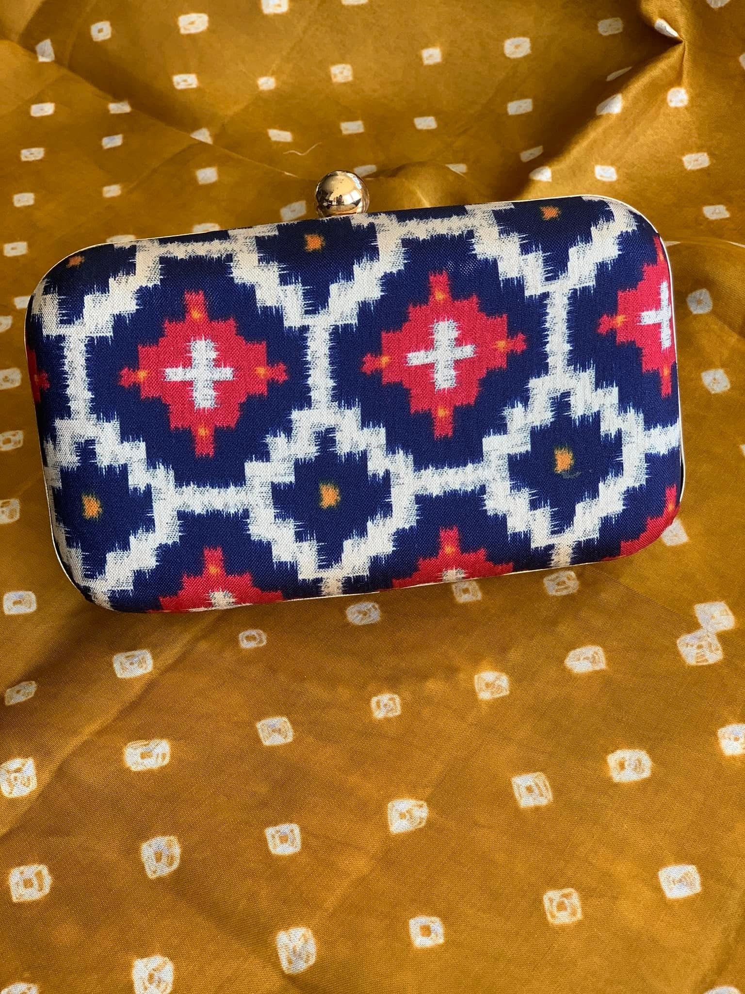 Ikkat Clutch