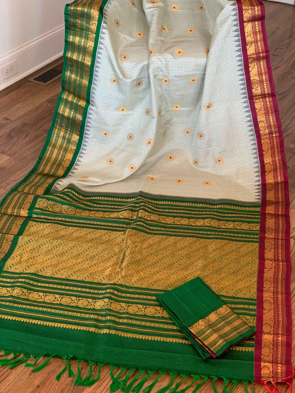 Gadwal Silk Saree