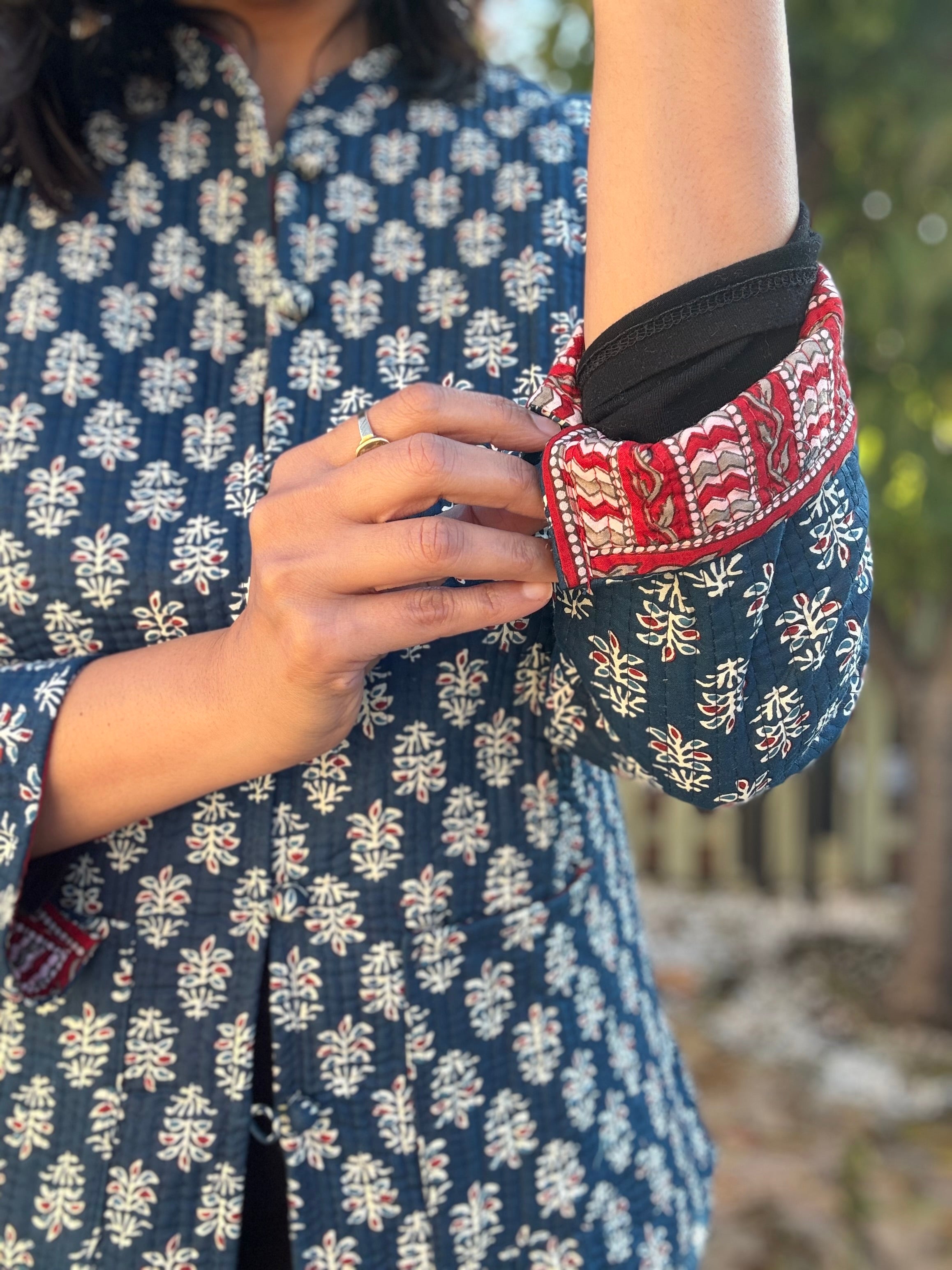 Indigo - Brick red reversible quilted jacket