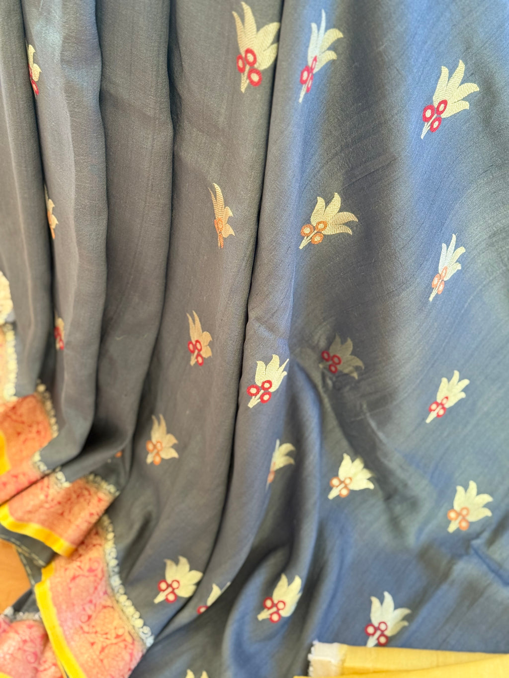 Pure tussar georgette benaresi with meenakari buttas